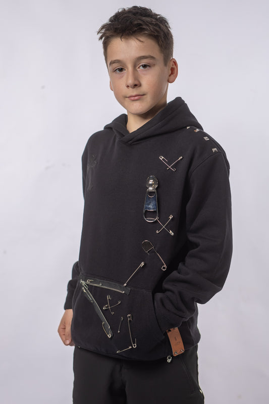 Hanorac KAEL BLACK – Lanțuri & Detalii Metalice