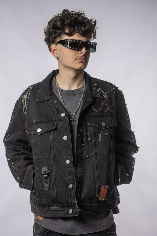 Jachetă Denim STUDDED – Ținte, Piele & Detalii Metalice