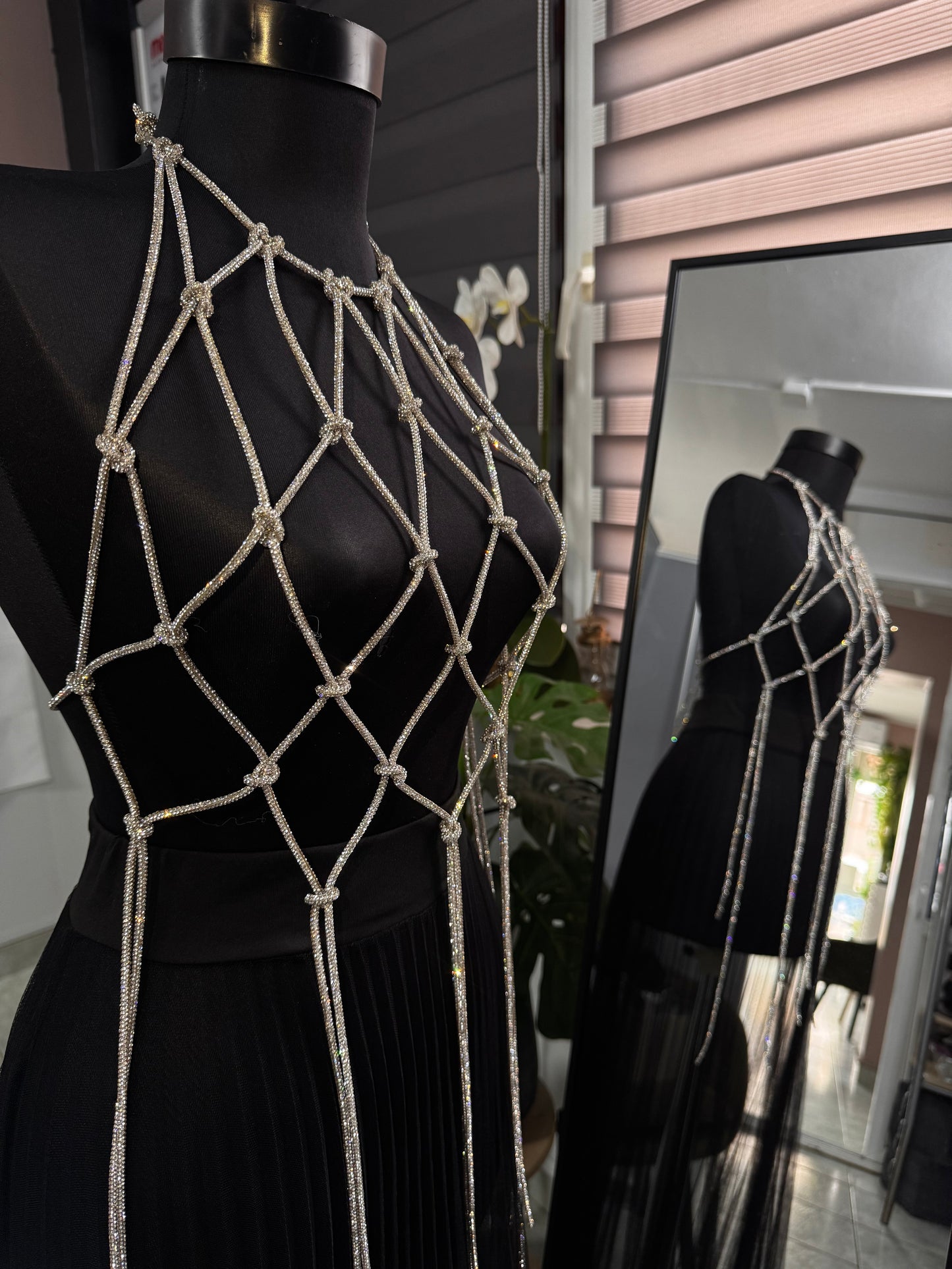 Body Accessory TOP GRID – Cristale & Design Couture