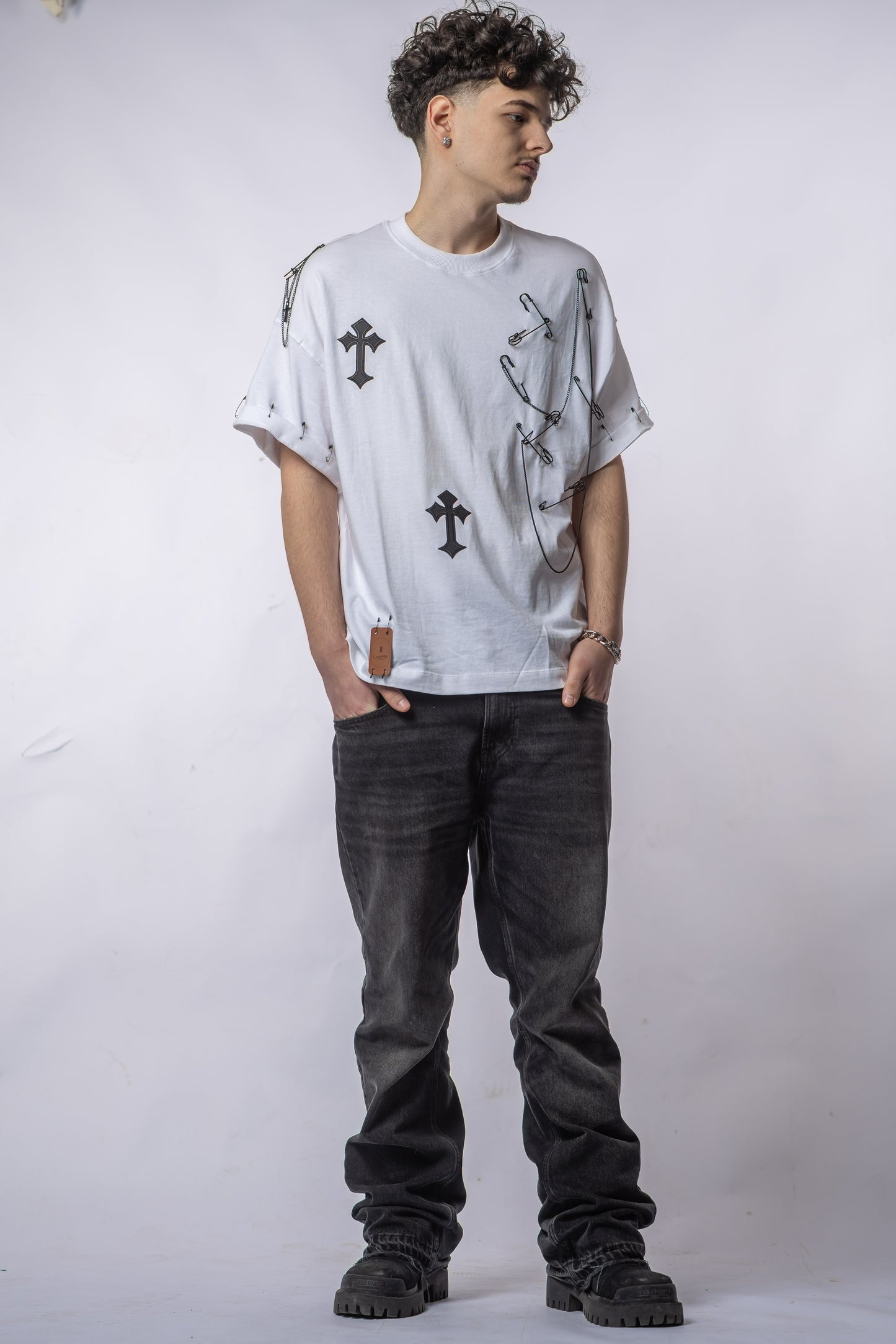 Tricou Oversized CROSS PINS – Print Crucifix & Ace Metalice