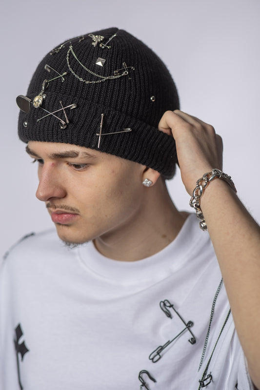 Fes NEOPUNK – Ace, Lanțuri & Detalii Metalice