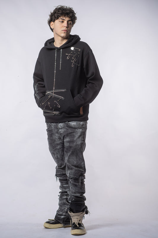 Hanorac ZAYNE – Lanțuri, Fermoare & Detalii Metalice