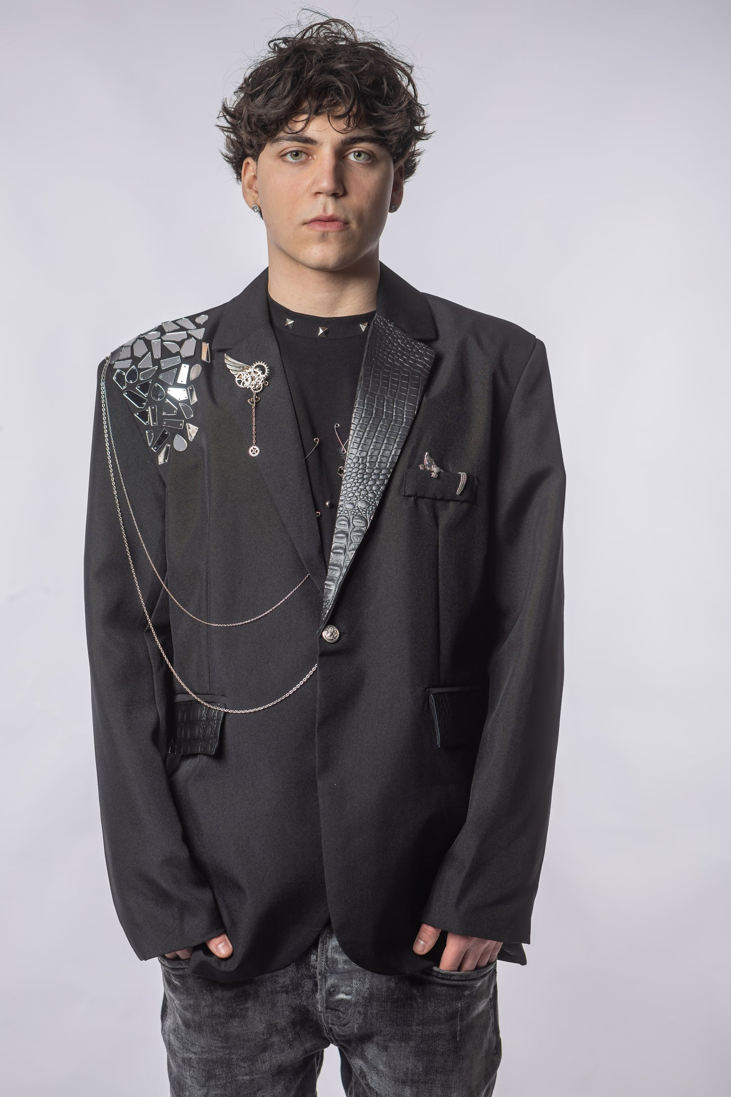 Sacou Bărbați ONYX – Detalii Metalice & Accente Texturate