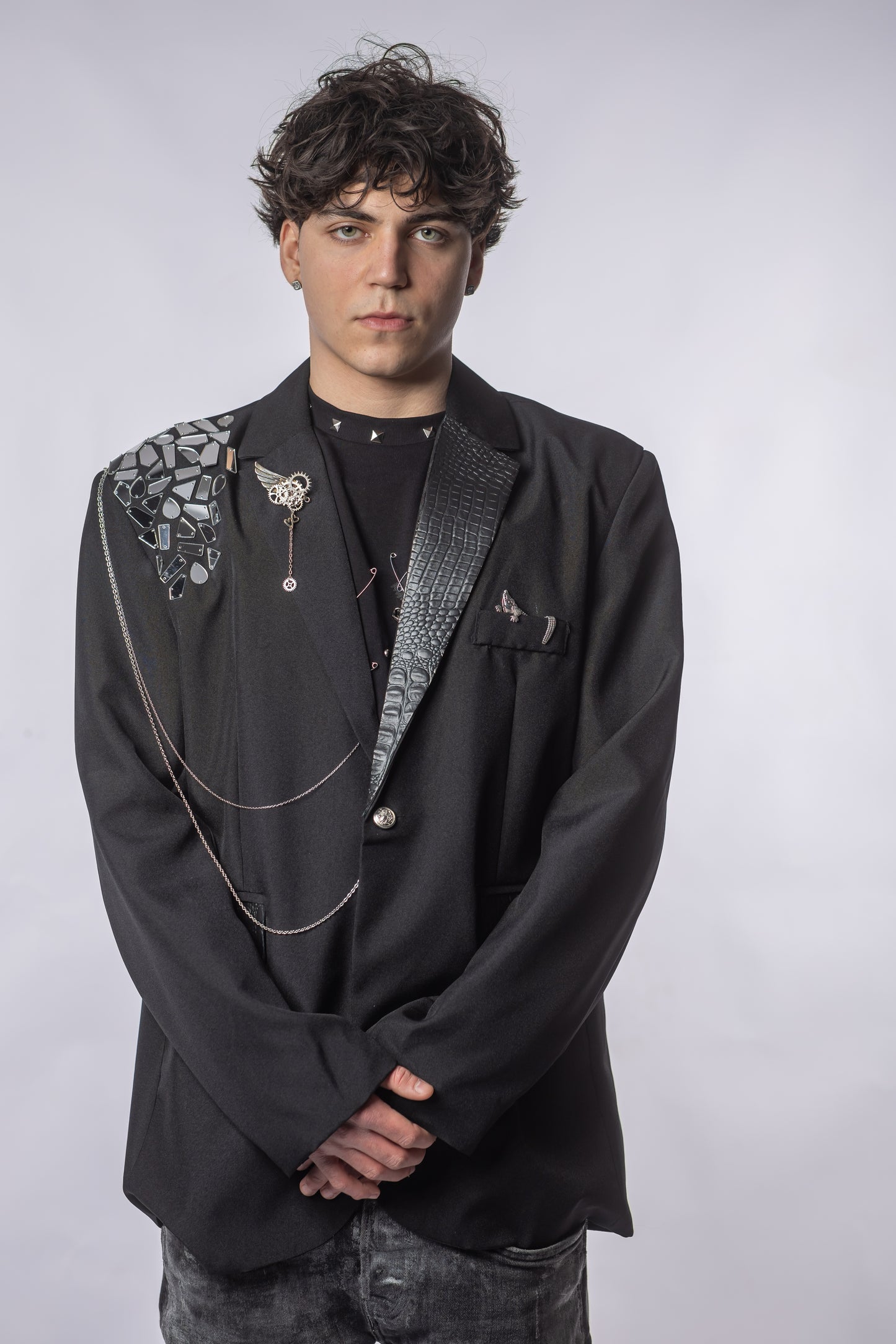 Sacou Bărbați ONYX – Detalii Metalice & Accente Texturate